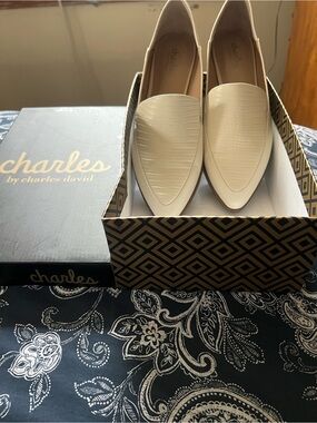 Charles by Charles David Cream Pointed Slip-On Loafers